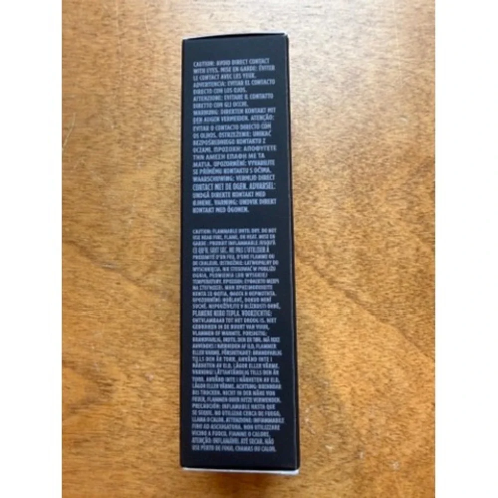 Laura Mercier Real Flawless Weightless Perfecting Foundation 0N1 Silk 1oz NEW